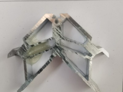 23高螺丝注胶角码