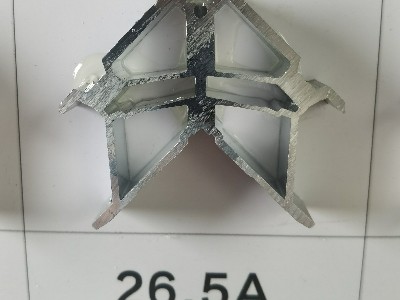 26.5高螺丝注胶角码