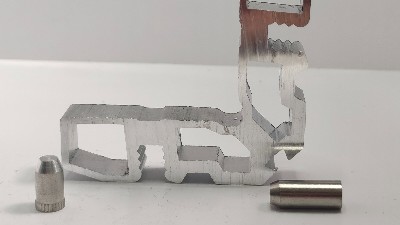 门窗一体角码链接方案