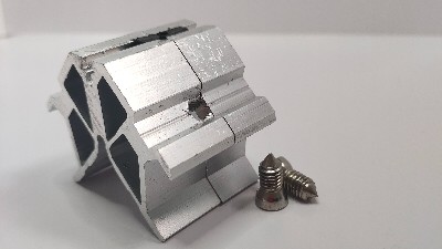 门窗注胶角码稳定性